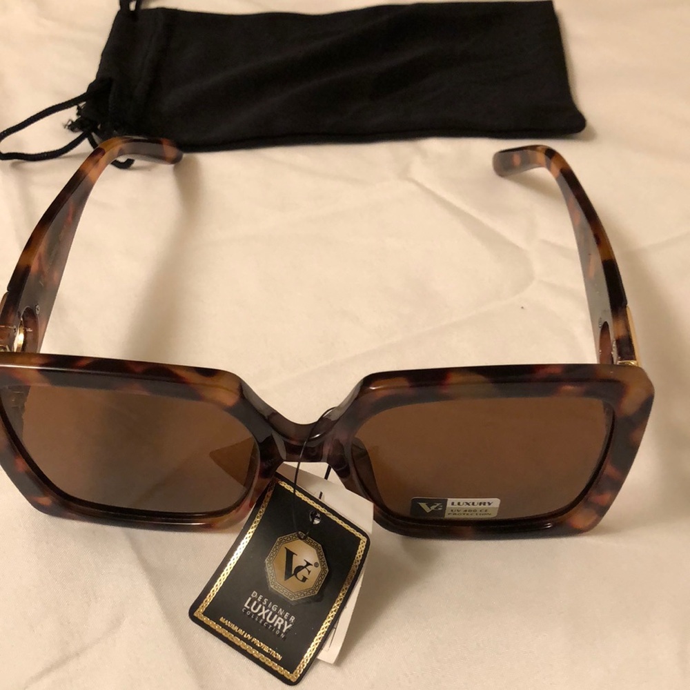 VG Designer Luxury Animal Print Sunglasses